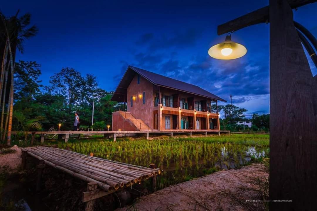 Phu-Anna Eco House Hotel Hot Exterior photo