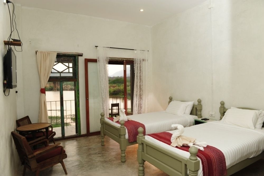 Phu-Anna Eco House Hotel Hot Exterior photo